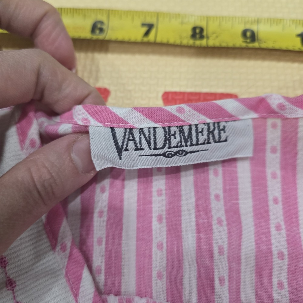 Vintage Vandemere Pink Striped Housecoat / Duster - image 2